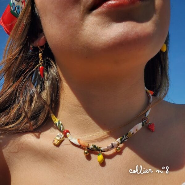 Collier charm's tendance coloré, estival, mignon et coloré